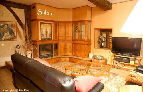 Villa spacieuse à Crastes avec piscine privée et vue montagne - Photo 23