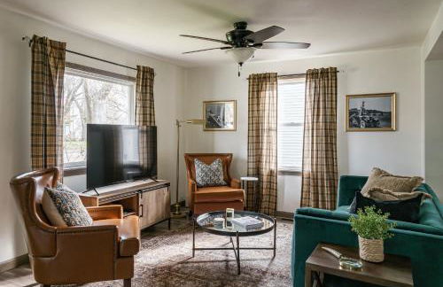 12-mins walk to ND - BBQ I Old Money Sports Glam - Pet Friendly! - Foto 19