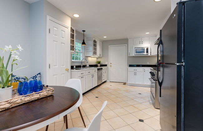 Green Hills Escape - Photo 20