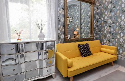 Ismay Billiard Room Apartment - Titanic Interest - Foto 13