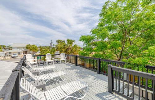 Bayview Cottage - Sun deck, pool, and more! - Foto 53