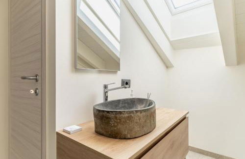 Luxury 2BR w/ River Castle View in Borgo Valsugana - Photo 39