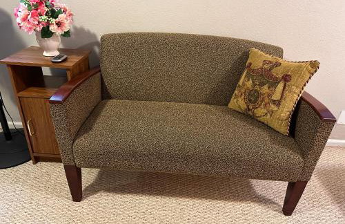 Emerald City Studio Suite - Photo 22