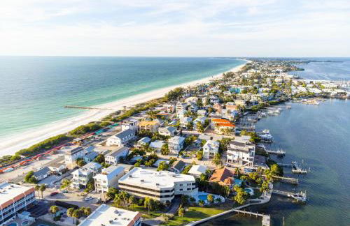 Bayview Condo B - Foto 45