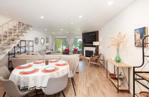 Blacklake Resort Vacation Rental Nestled on the 9t - Foto 8