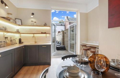 St Georges Apartment - North East Escapes - Photo 28