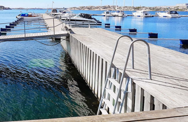 2 Person Holiday Home in Ronnang - Foto 15