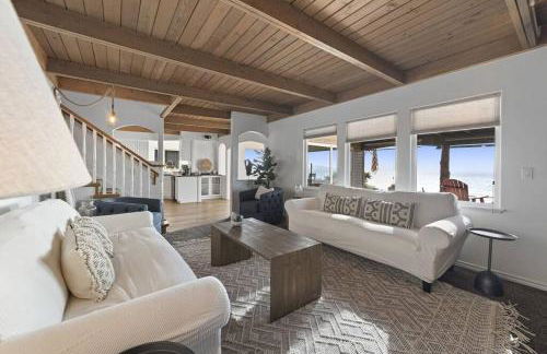 New Beautiful Waterfront at Sandy Point - Photo 31