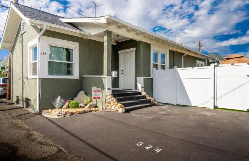 Plush 2-bed apt in Riverside Heights! - Foto 17