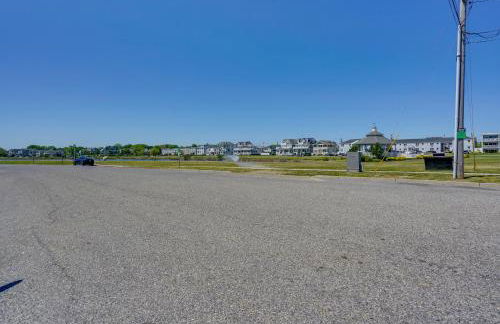 Jersey Shore Getaway with Grill Walk to Beach! - Photo 13