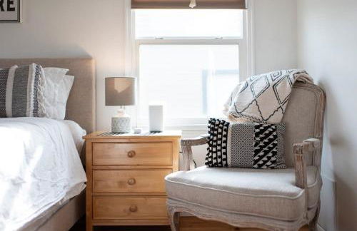 Stylish & Bright 4BR - Close To Whitworth - Foto 26