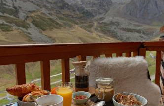 Studio 24 m2 - Classé 2 étoiles - LA MONGIE TOURMALET - Pied des Pistes - Balcon Plein Sud - Parking Public - Foto 14