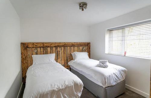 Ashenhurst, woodland lodge with hot tub for 4 - Foto 28