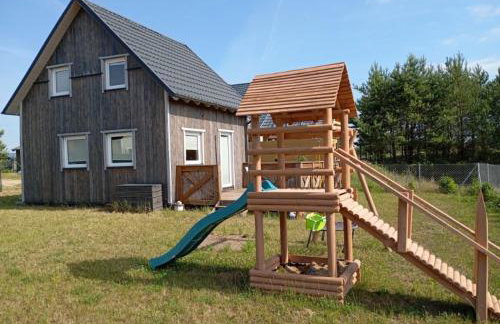 Drewniany domek na kaszubach u Oli - Foto 3