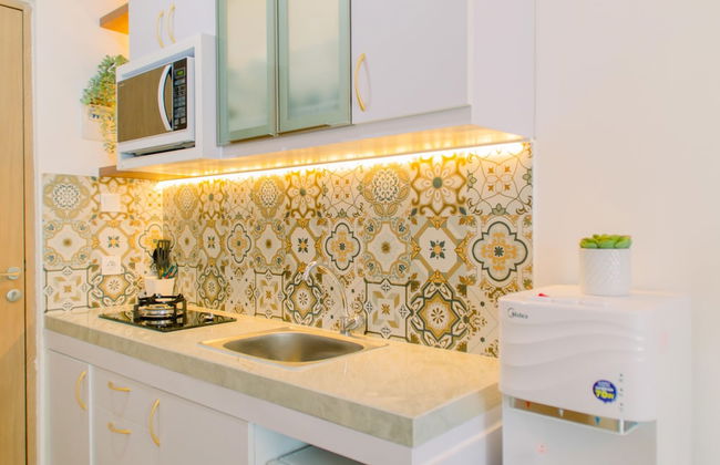 Cozy Stay Studio Apartment At B Residence Near Aeon Mall - Foto 7