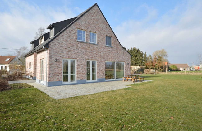 Soothing Holiday Home With Recreation Room - Foto 1