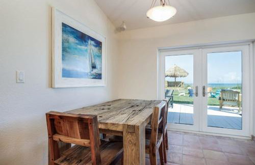 Family retreat at the beach - direct oceanfront! - Foto 31