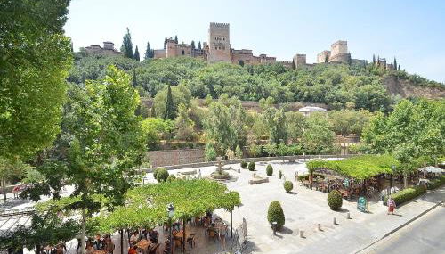 The Nasrid Palace from your bed ! - Foto 2