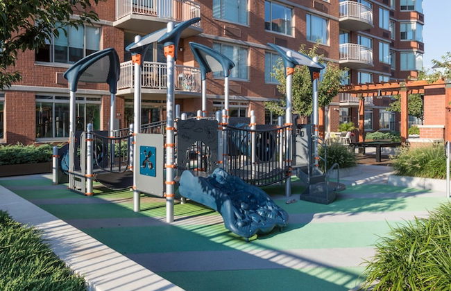 Bluebird Suites near Newport Center - Foto 42