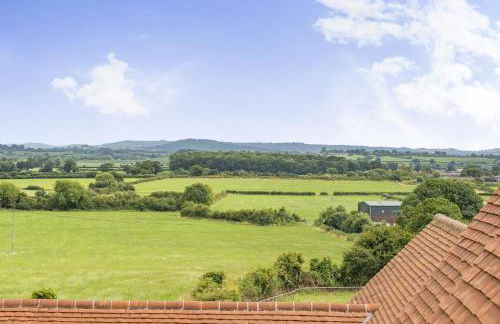 St Mary's Barn - Photo 11