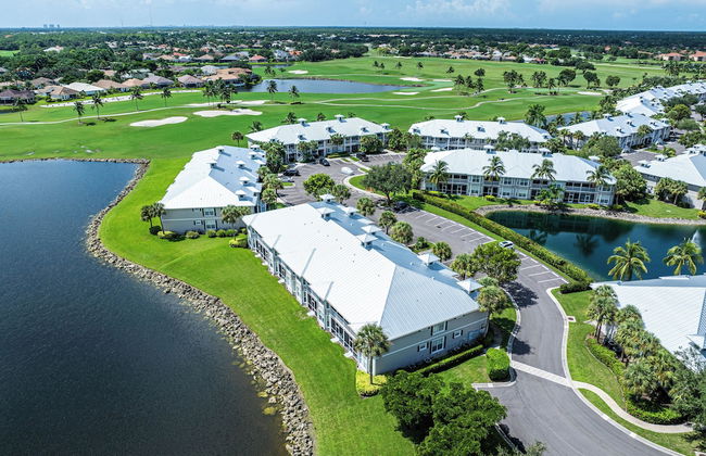 Bologna - Luxury 2-BR Condo with Lake & Golf Views at Green Links, Lely Resort. Access to Pool, Hot Tub, Tennis Courts, and Golf Courses. Near Naples Beaches & Downtown - Foto 47