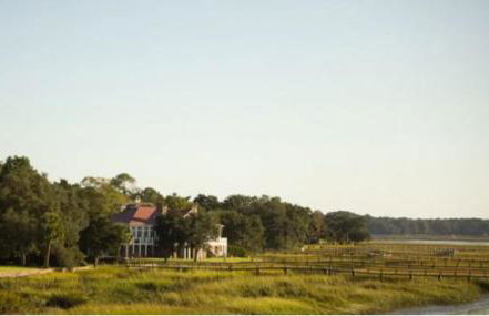 Stylish Downtown Cottage - Prime Historic Location - Foto 40