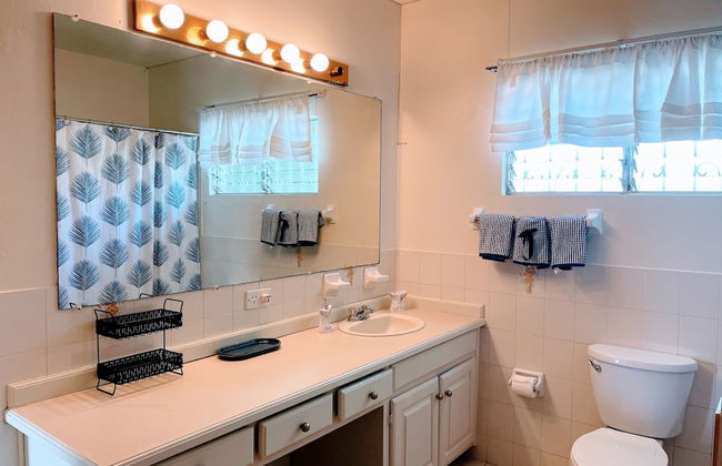 Yancey Largo Villa Perfect Jamaica Ironshore Getaway w Private Pool and Onsite Staff Services by RedAwning - Photo 39