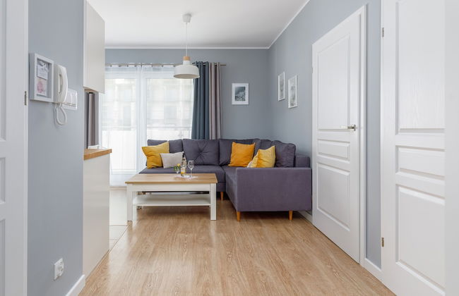 Sunset Resort Apartments by Renters - Photo 10