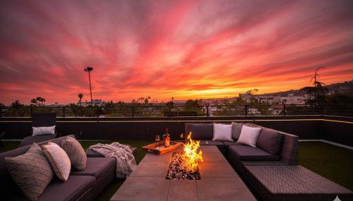 NEW Modern Oasis off Melrose - Rooftop - Pool - Photo 5