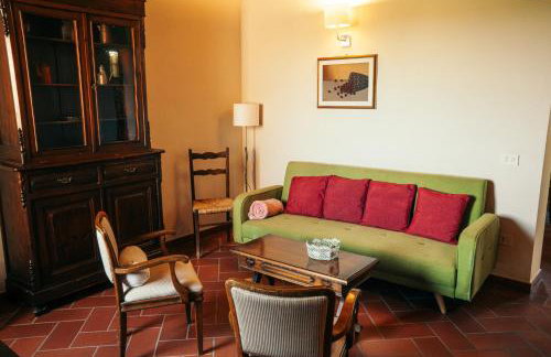 Podere I Sorbi, Spacious Tuscan Villa in Lajatico, Near Pisa & Volterra - Foto 18