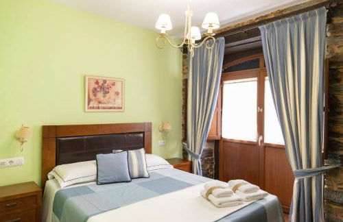 Apartamentos Turisticos A Estacion - Foto 8