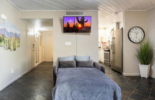 Renovated private in the heart of Old Town Scottsdale, pool & hot tub, outdoor bar & kitchen, walk to shops & bars - Foto 32