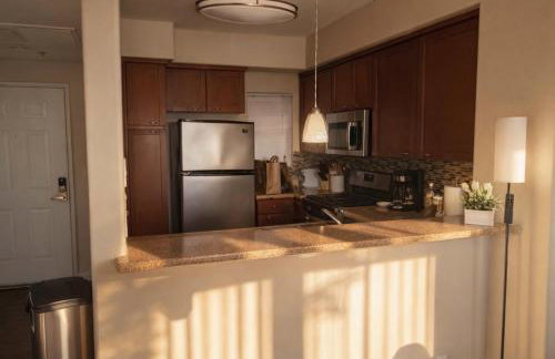 Modern 1 & 2 Bedroom Apartments Near Venice & MDR with Pool Gym & Cinema - Foto 26