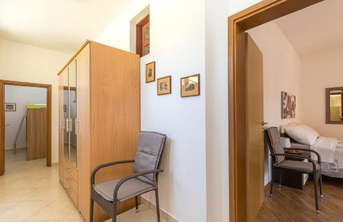 Apartments Kiki 150 METERS TO THE BEACH - Foto 31