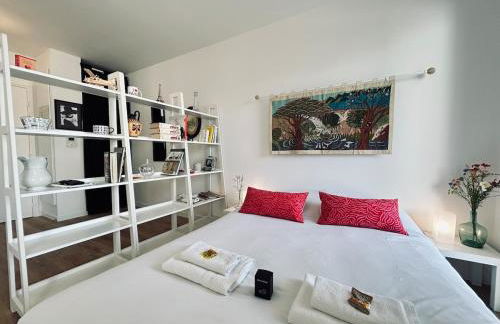 Bleuets studio cosy neuf terrasse proche centre - Foto 12