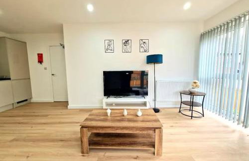The Romford Luxe Haven - Fully Furnished 2BR - Foto 2