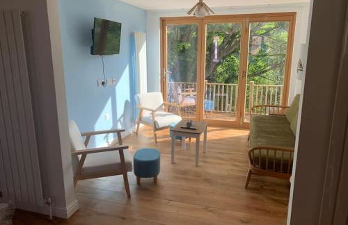 Cottage with outstanding views - Photo 9