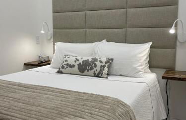 Fyrebird Place - Industrial Loft with Pavilion & Yard - Foto 8