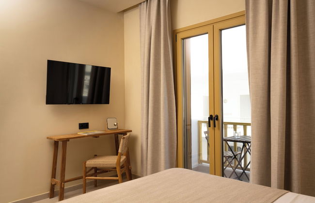 Portiani Suites - Photo 42