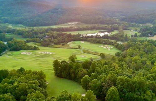 Mountain home, next to a Winery with a fire pit - Foto 24