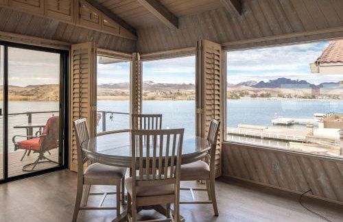 Moovalya Keys | Spacious Riverfront Retreat • Private Dock - Foto 18