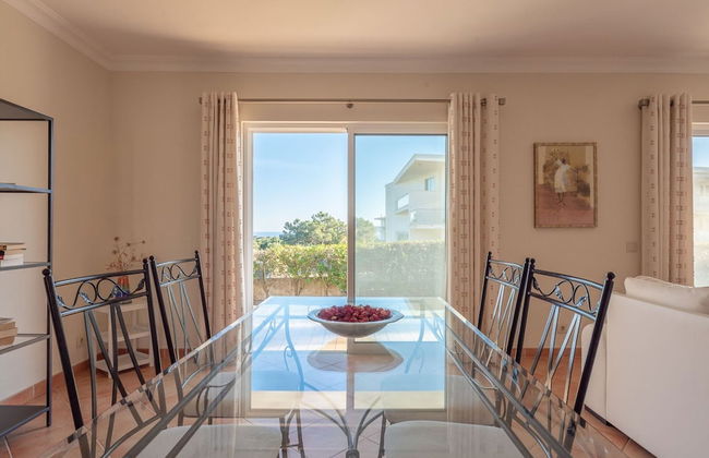 Lively Holiday Home in Albufeira With Private Pool 500m From the Beach - Foto 26