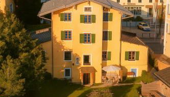 Villa Tegernsee - Exclusive Lakefront Villa with private Zirben Sauna, 4 Rooms for Family & Friends - Foto 2, Garden