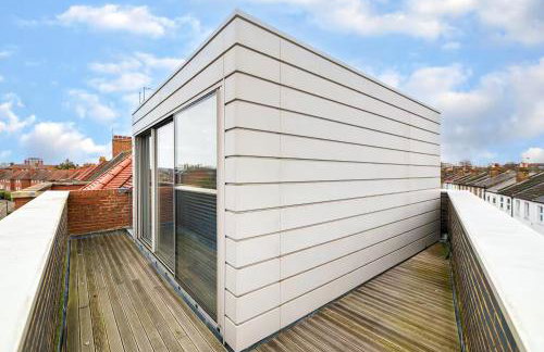 Modern Smart Home with Garden close to Richmond - Pass the Keys - Foto 46