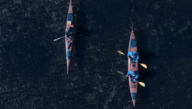 Kayak sur le lac McLaren