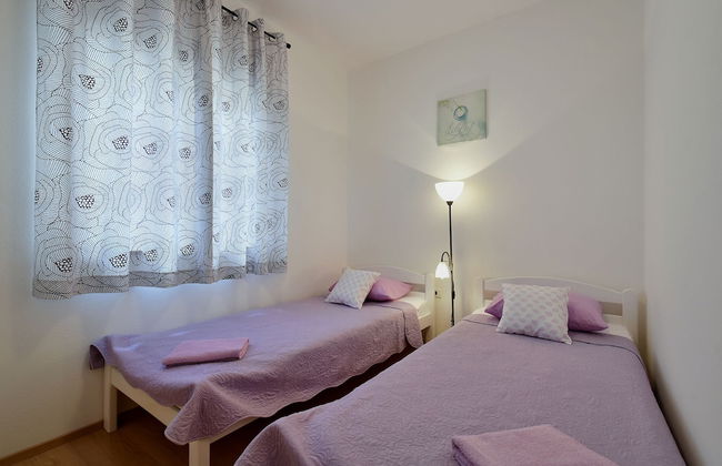 House 1125 - Photo 11