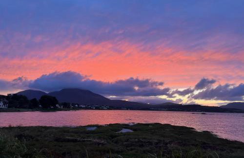 Waterside Cottage by the sea - Broadford - Photo 24