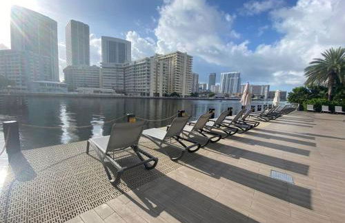 Boutique-Style Miami Apt, Comfort, Design & Sea View -26A - Foto 10