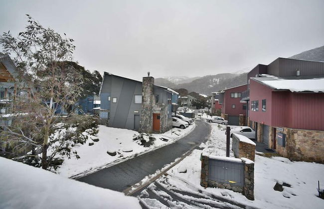 Blues Air 1 - Photo 12