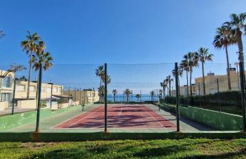 Seafront House,Sea Views,Pool and BBQ, Airport 10 mns - Photo 15